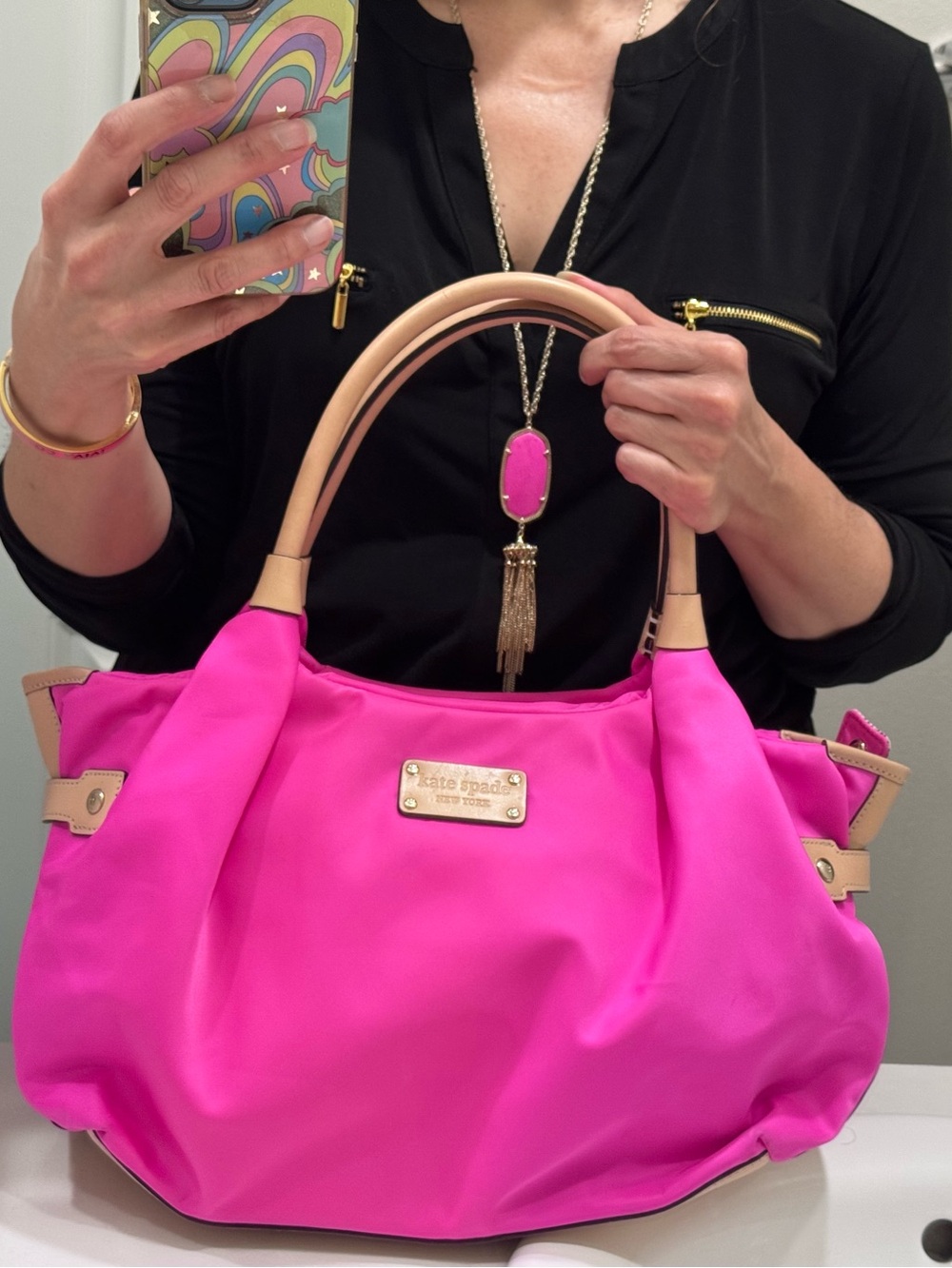 Kate Spade Stevie Newspaper Print Lining EUC - Picture 6 of 16